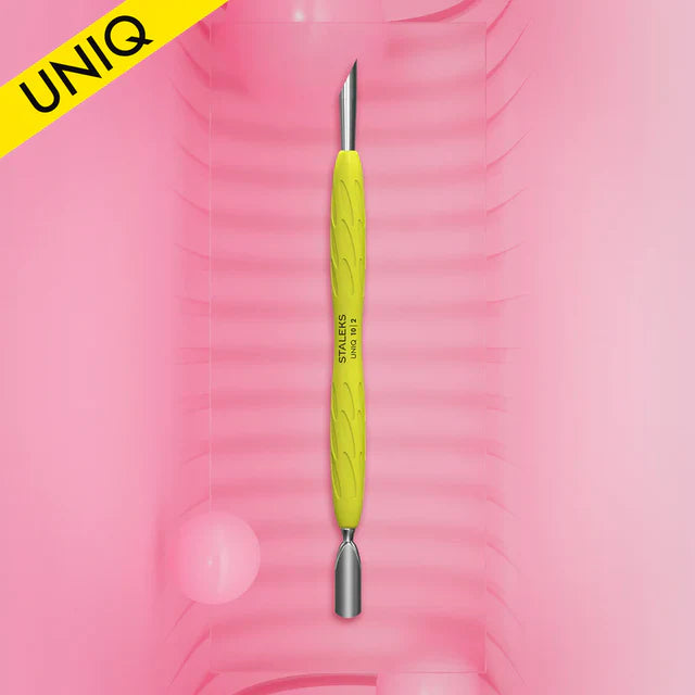Spatola Per Manicure Con Manico In Silicone "Gummy" UNIQ 10 TYPE 2